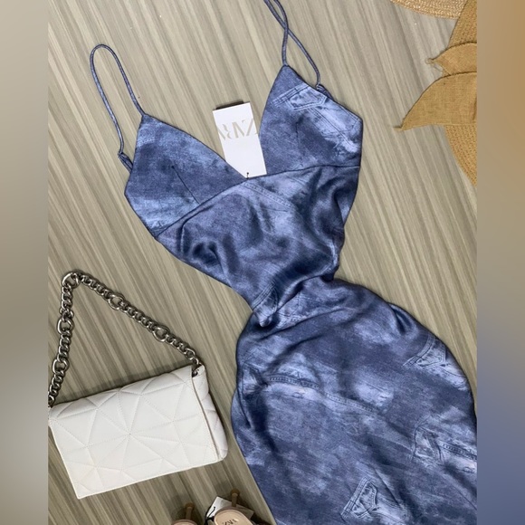 COPY - COPY - Dress Satinado Zara Bloggers Woman Size Small - Picture 4 of 5